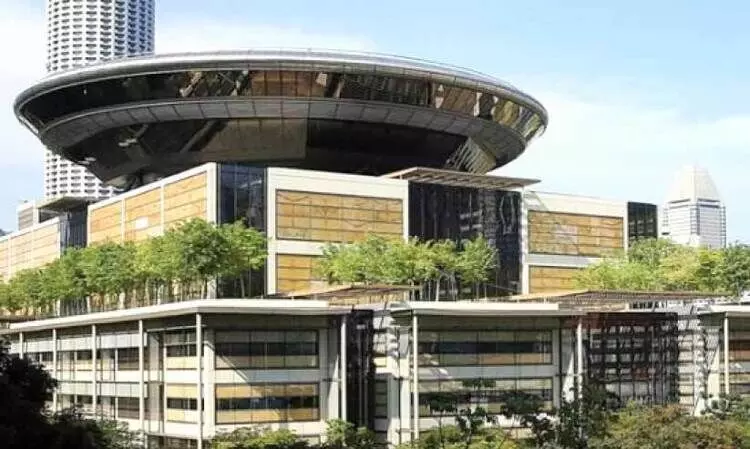 യാ​ത്ര​ക​ളെ​ന്ന തു​ട​ർവി​ദ്യാ​ഭ്യാ​സം