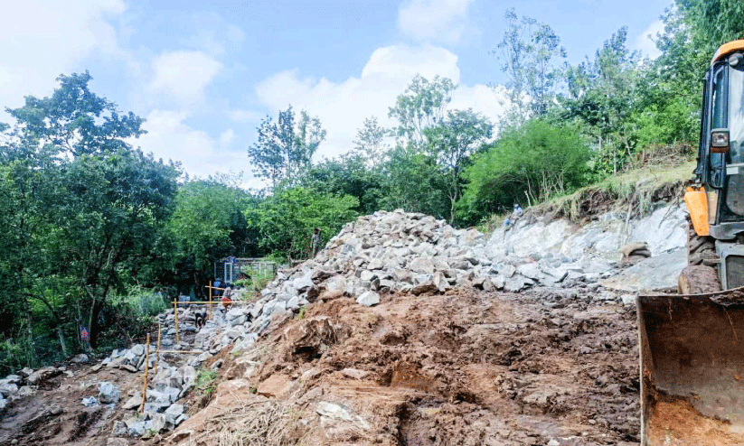 Rock mining Rock mining