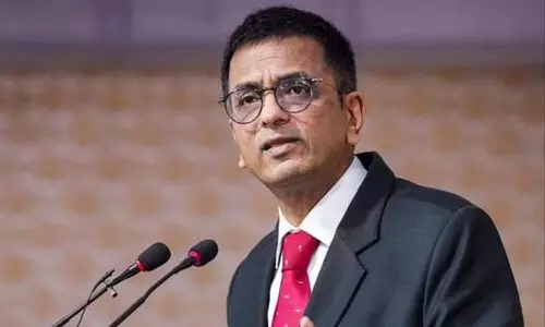 സ്ത്രീകൾക്കെതിരായ അപകീർത്തികരമായ ഭാഷക്ക് കോടതിയിൽ സ്ഥാനമില്ല -ഡി.വൈ.ചന്ദ്രചൂഢ്