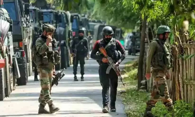 ജമ്മു കശ്മീരിൽ ഭീകരാക്രമണത്തില്‍ കൊല്ലപ്പെട്ടവരുടെ എണ്ണം ഏഴായി