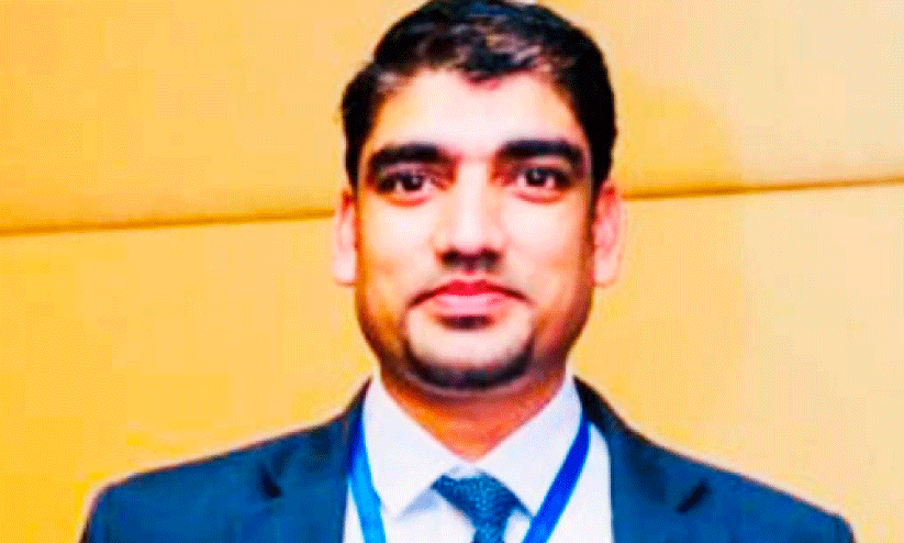 അ​ബ്ദു​റ​ഹ്മാ​ൻ പ​റ​മ്പി​ൽ