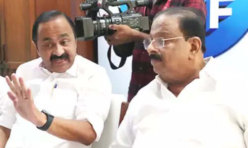 vd satheesan k sudhakaran 9879879