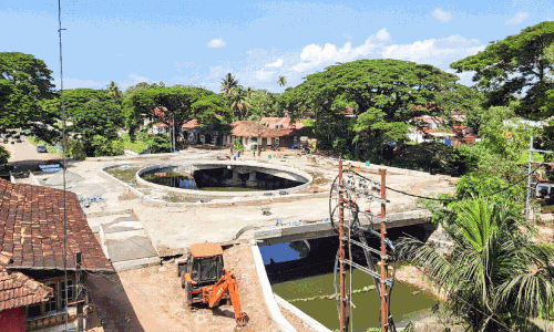Four-bridge construction