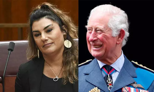 ‘ഇത് നിങ്ങളുടെ ഭൂമിയല്ല, നിങ്ങൾ എന്റെ രാജാവുമല്ല’: ചാൾസ് രാജാവിനെതിരെ ആസ്ട്രേലിയൻ സെനറ്റർ ‘ഇത് നിങ്ങളുടെ ഭൂമിയല്ല, നിങ്ങൾ എന്റെ രാജാവുമല്ല’: ചാൾസ് രാജാവിനെതിരെ ആസ്ട്രേലിയൻ സെനറ്റർ