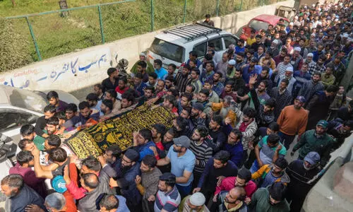 ജമ്മു -കശ്മീർ ഭീകരാക്രമണം: അപലപിച്ച് നേതാക്കൾ