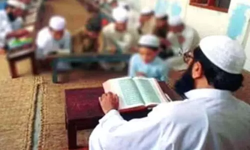 മദ്റസകളെ മുഖ്യധാരയിലെത്തിക്കാൻ പദ്ധതി തുടങ്ങിയത് കേന്ദ്രം