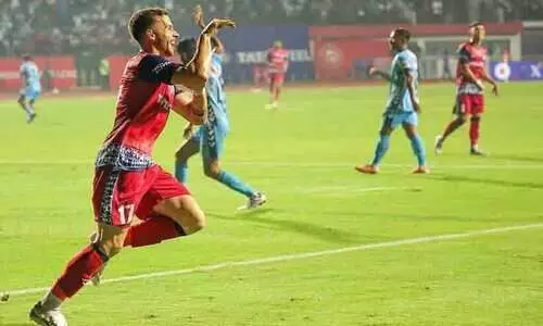 സനാനാണ് താരം, വിജയം തുടർന്ന് ജം​ഷ​ഡ്പൂ​ർ; ഹൈ​ദ​രാ​ബാ​ദി​നെ വീ‍ഴ്ത്തിയത് 2-1 ന്