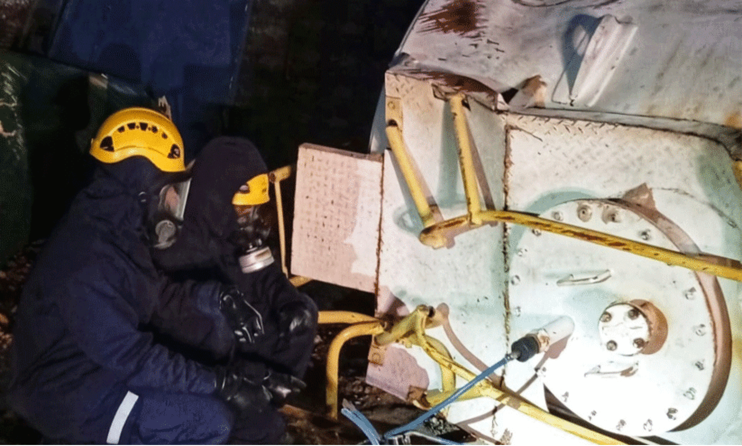 locomotive- trailer collision