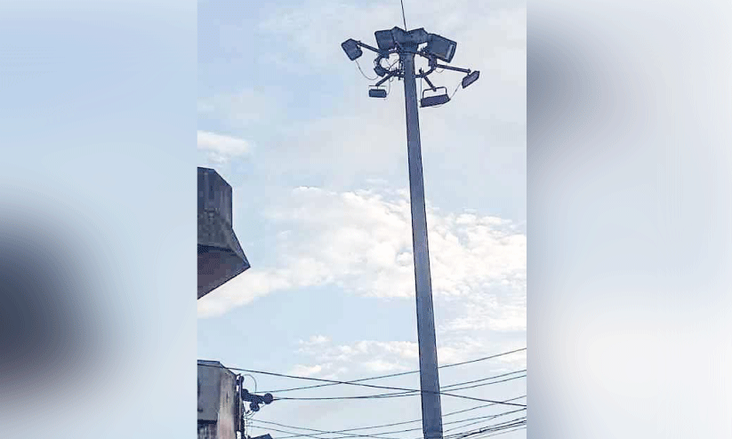 High mast lights High mast lights