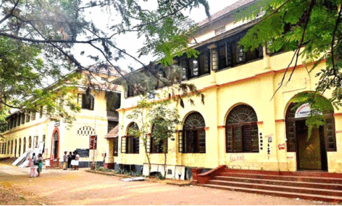 അഫിലിയേഷൻ നഷ്ടപ്പെട്ട മഹാരാജാസും വിദ്യാർഥികളുടെ ഭാവിയും