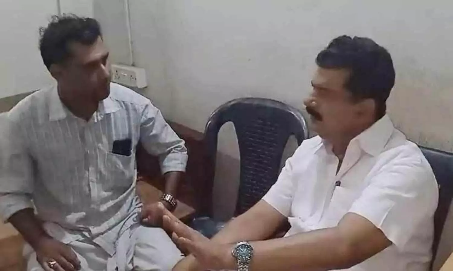 പി.വി.അൻവർ എം.എൽ.എക്ക് മുസ്‌ലിം ലീഗ് ഓഫീസിൽ സ്വീകരണം; നേതൃത്വം വിശദീകരണം തേടി