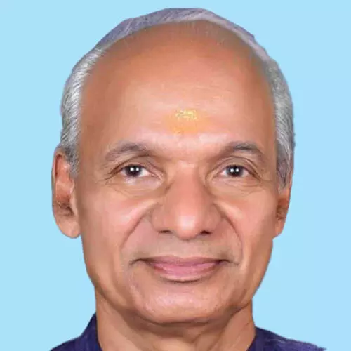 ക​ഥ​ക​ളി ആ​ചാ​ര്യ​ൻ ന​രി​പ്പ​റ്റ നാ​രാ​യ​ണ​ൻ ന​മ്പൂ​തി​രി