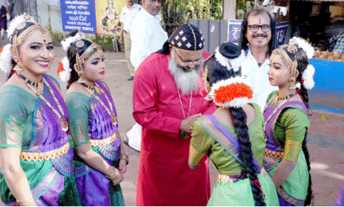 Bishop Ghevarghese Mar ulios Bishop Ghevarghese Mar ulios
