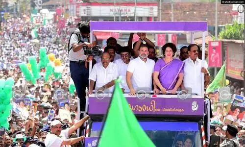 Priyanka Gandhis roadshow in Wayanad