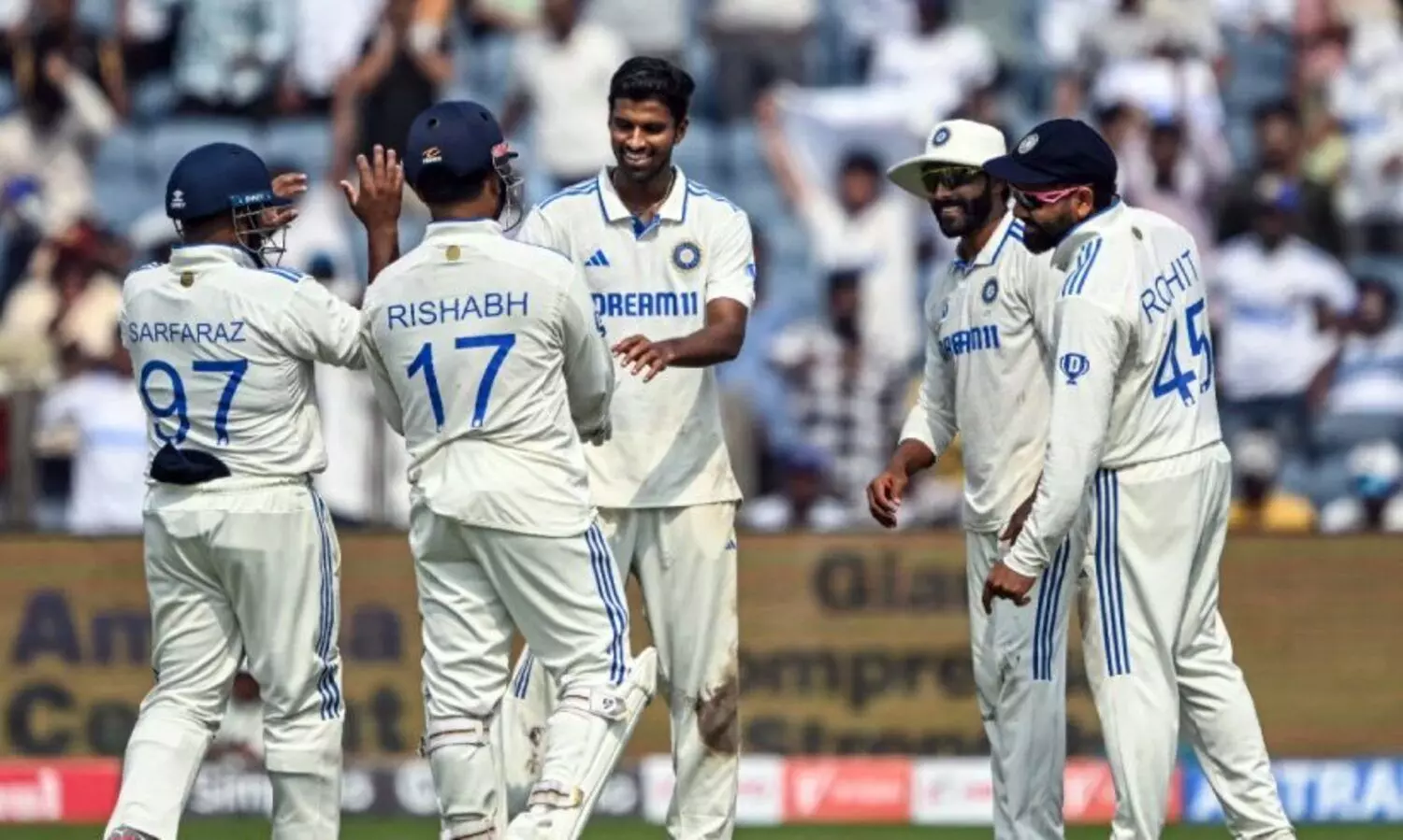 കിവീസിന്‍റെ ചിറകരിഞ്ഞ് വാഷിങ്ടൺ സുന്ദർ, ന്യൂസിലൻഡ് 259ന് പുറത്ത്; ഇന്ത്യക്ക് ആദ്യ വിക്കറ്റ് നഷ്ടം