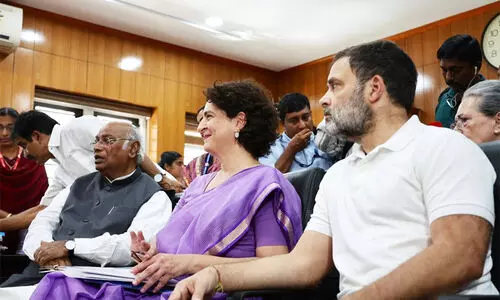 Mallikarjun Kharge, KC Venugopal Mallikarjun Kharge, KC Venugopal