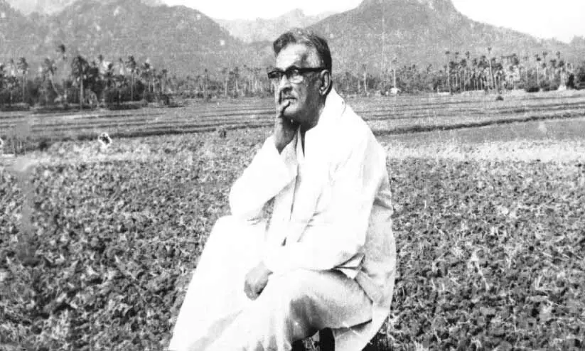 പി കവിതകളിലെ   ആത്മകഥനങ്ങൾ