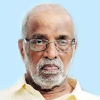 ച​ന്ദ്ര​ശേ​ഖ​ര​ൻ നാ​യ​ർ