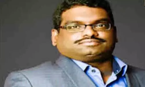 Meet man who worked as waiter earned Rs 3,000 per month cracked UPSC