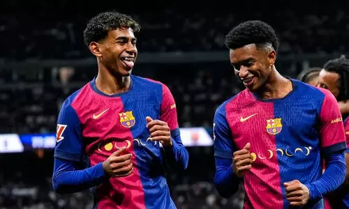 വലതുകാൽ കണ്ടില്ലേ; എൽ ക്ലാസികോ ഗോളിന് പിന്നാലെ വൈറലായി യമാലിന്റെ പോസ്റ്റ്