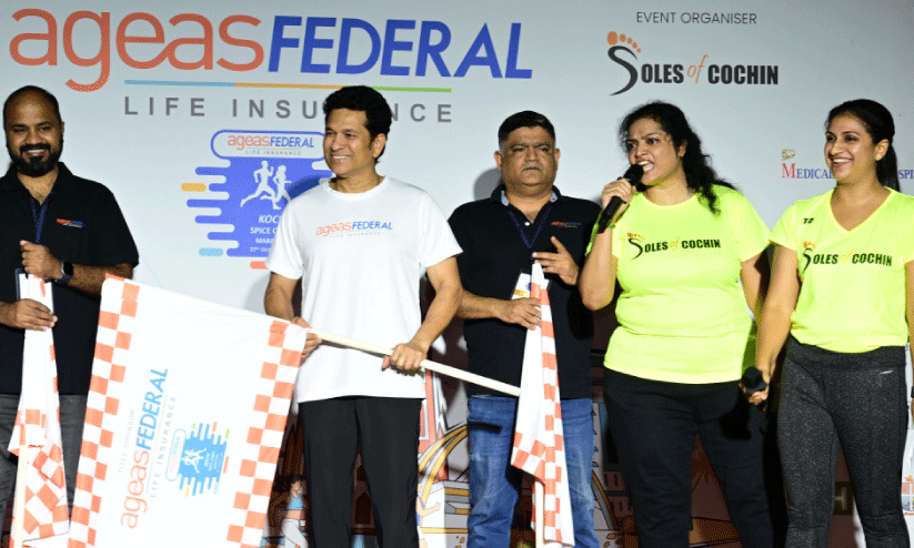 കൊച്ചി സ്പൈസ് കോസ്റ്റ് മാരത്തണ്: ബെന്സണും റീനയും ജേതാക്കള് കൊച്ചി സ്പൈസ് കോസ്റ്റ് മാരത്തണ്: ബെന്സണും റീനയും ജേതാക്കള്