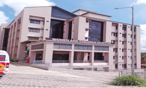 ബ​ത്തേ​രി താ​ലൂ​ക്ക് ആ​ശു​പ​ത്രി: സ്ത്രീ​ക​ളു​ടെ​യും കു​ട്ടി​ക​ളു​ടെ​യും ആ​ശു​പ​ത്രി തു​റ​ന്നി​ല്ല