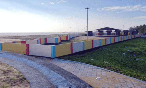 പെരുമാതുറ മുതലപ്പൊഴി ബീച്ച് ടൂറിസം വികസന പദ്ധതി ഉദ്ഘാടനം നീളുന്നു