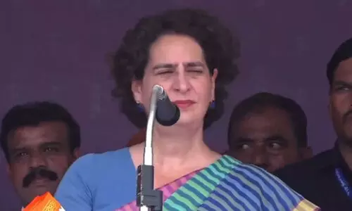 മെഡിക്കൽ കോളജ് യാഥാർഥ്യമാക്കാൻ സാധ്യമാകുന്നതെല്ലാം ചെയ്യുമെന്ന് പ്രിയങ്ക മെഡിക്കൽ കോളജ് യാഥാർഥ്യമാക്കാൻ സാധ്യമാകുന്നതെല്ലാം ചെയ്യുമെന്ന് പ്രിയങ്ക