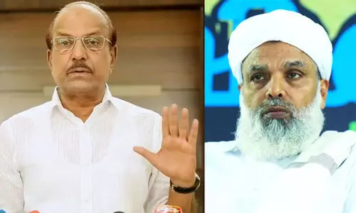 Umar Faizi Mukkam, pk kunhalikutty