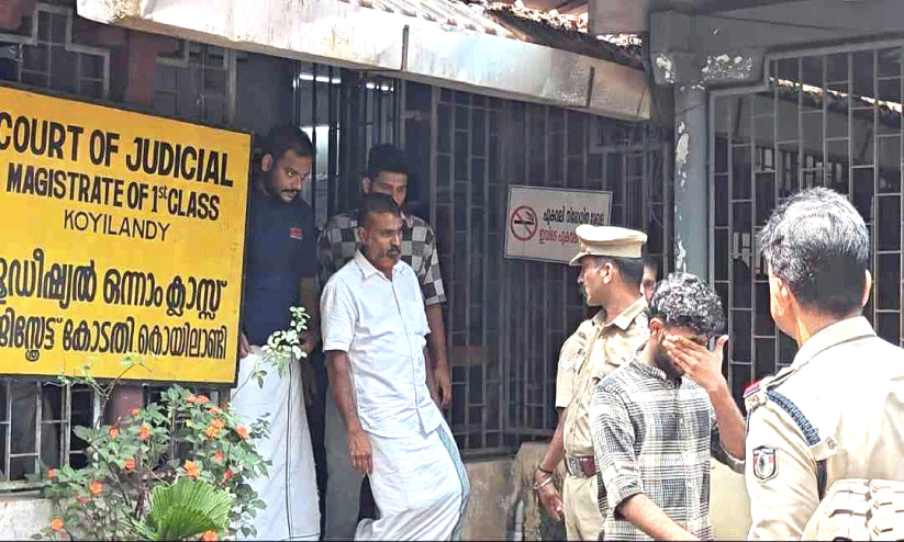 വ്യാ​ജ ക​വ​ര്‍ച്ച​ക്കേ​സ്; പ്ര​തി​ക​ളെ ക​സ്റ്റ​ഡി​യി​ൽ വാ​ങ്ങി