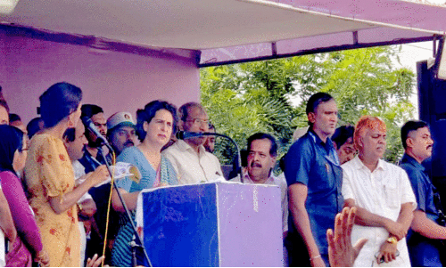 വ​യ​നാ​ട് ദു​ര​ന്ത​ത്തെ കേ​ന്ദ്ര​സ​ര്‍ക്കാ​ര്‍ രാ​ഷ്ട്രീ​യ​വ​ത്ക​രി​ച്ചു