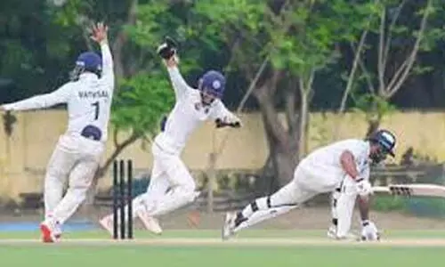 രഞ്ജിയിൽ കേരളം ശക്തമായ നിലയിൽ; യു.പിക്കെതിരെ 233 റ​ൺ​സ് ഒ​ന്നാം ഇ​ന്നി​ങ്സ് ലീ​ഡ്