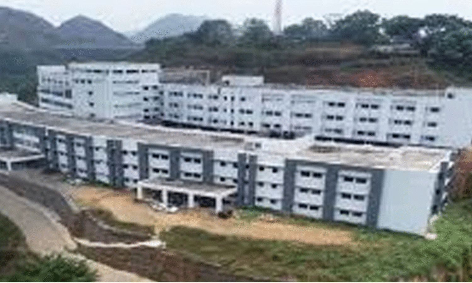 ഇടുക്കി ഗവ. നഴ്സിങ് കോളജ്; അസൗകര്യങ്ങൾക്ക്​ നടുവിലേക്ക്​ അടുത്ത ബാച്ചുകൂടി