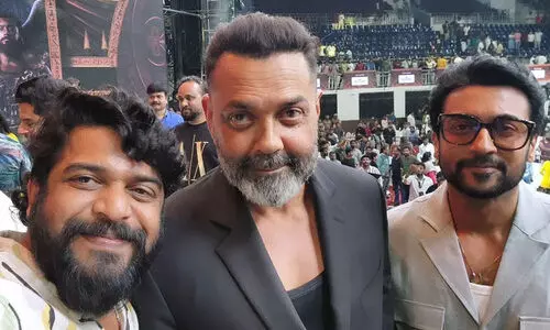 നിറപുഞ്ചിരിയോടെ സൂര്യക്കും ബോബി ഡിയോളിനുമൊപ്പം സെൽഫി; പിന്നാലെ മരണത്തിലേക്ക് മറഞ്ഞ് നിഷാദ്