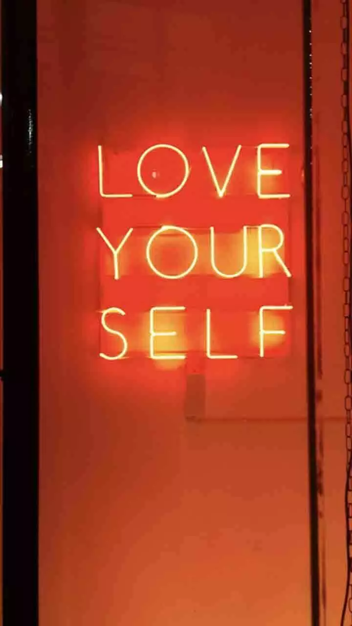 സ്വയം സ്നേഹിക്കാം ജീവിതം ആസ്വദിക്കാം; ജീവിതം മോഡിഫൈ ചെയ്യാം ഇങ്ങനെ...