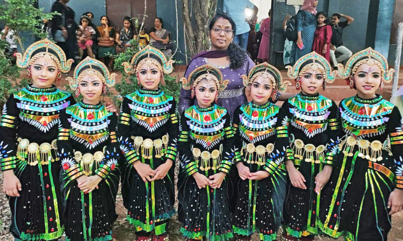 ബാലുശ്ശേരി സബ്ജില്ല സ്കൂൾ കലോത്സവം സമാപിച്ചു ബാലുശ്ശേരി സബ്ജില്ല സ്കൂൾ കലോത്സവം സമാപിച്ചു