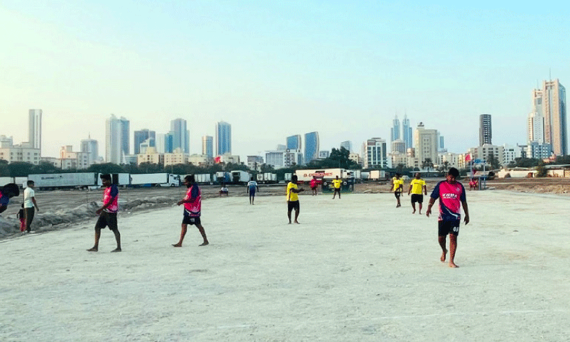 പന്തുകളി പന്തുകളി