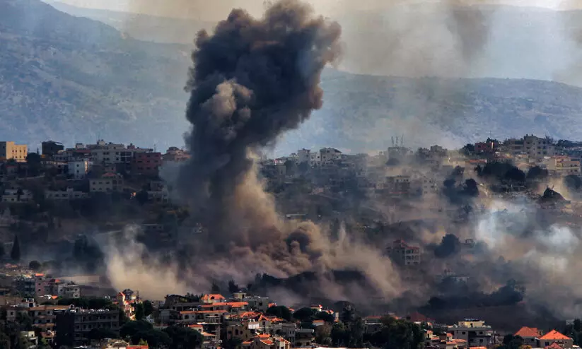 ദക്ഷിണ ലബനാനിലെ ആളുകളോട് ഒഴിഞ്ഞ് പോകാൻ ആവശ്യപ്പെട്ട് ഇസ്രായേൽ; അഭയാർഥി ക്യാമ്പിലുള്ളവരും ഒഴിയണം