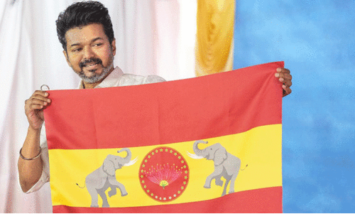 ഉങ്കളാൽ മുടിയുമാ ദളപതീ?