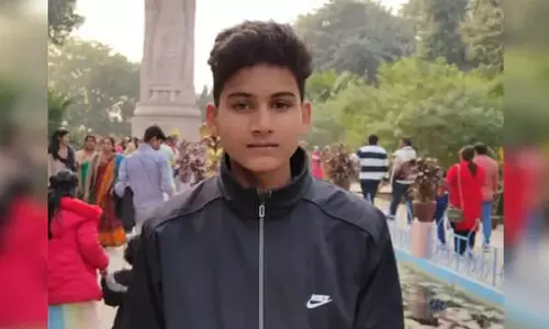 ഭൂമിത്തർക്കത്തെ തുടർന്ന് യു.പിയിൽ 17കാരന്‍റെ തലവെട്ടി; അറുത്തുമാറ്റിയ ശിരസ്സ് മടിയിൽവെച്ച് കരഞ്ഞ് അമ്മ