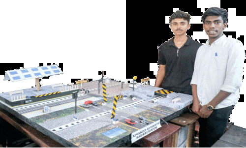 ട്രെയിനുകൾക്കും യാത്രക്കാർക്കും സുരക്ഷയൊരുക്കാൻ അത്യാധുനിക സാങ്കേതികവിദ്യ