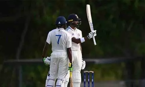 ഇന്ത്യ എ ഉയിർത്തെഴുന്നേൽക്കുന്നു; സായ് സുദർശനും ദേവ്ദത്ത് പടിക്കലിനും അർധസെഞ്ച്വറി