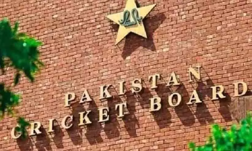 ചാമ്പ്യൻസ് ട്രോഫിക്ക് ഇന്ത്യൻ ആരാധകർക്ക് വിസ എളുപ്പമാക്കാൻ പാകിസ്താൻ ക്രിക്കറ്റ്; ഇന്ത്യൻ ടീം പോകുമോ?