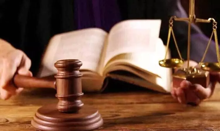 അഭിഭാഷകവൃത്തി എന്ന   സംയുക്ത സംരംഭം