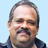 ലോ​കേ​ശ​ൻ