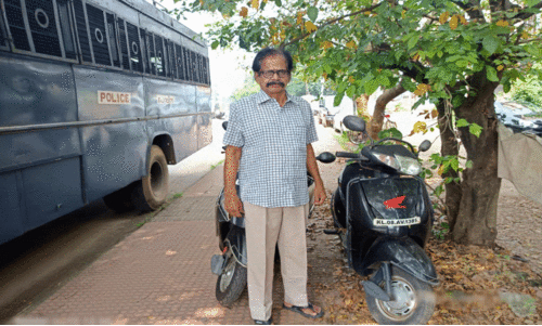 ആ സ്കൂട്ടർ ആരും മോഷ്ടിച്ചതല്ല; പതിനൊന്നാം മാസം ഉടമക്ക്​ തിരിച്ചുകിട്ടി