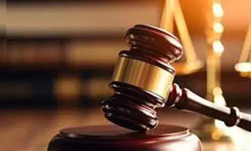 അ​യ​ൽ​ക്കാ​ര​ന്റെ വ​ള​ർ​ത്തു​പൂ​ച്ച​ക്കു​ഞ്ഞി​നെ ആ​ക്ര​മി​ച്ച യു​വാ​വി​നെ​തി​രെ കേ​സ്