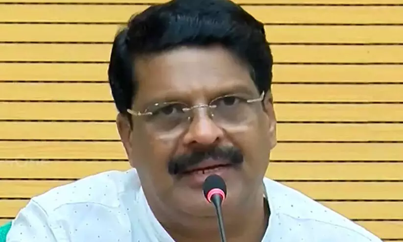 മുനമ്പത്തുനിന്ന് ആരെയും പെട്ടെന്ന് കുടിയൊഴിപ്പിക്കില്ല -വഖഫ് ബോർഡ് ചെയർമാൻ മുനമ്പത്തുനിന്ന് ആരെയും പെട്ടെന്ന് കുടിയൊഴിപ്പിക്കില്ല -വഖഫ് ബോർഡ് ചെയർമാൻ