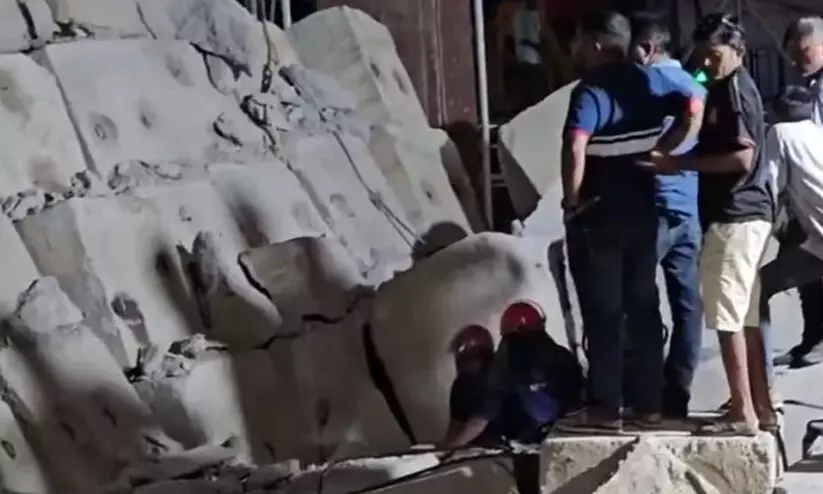 ഗുജറാത്തിൽ ബുള്ളറ്റ് ട്രെയിൻ പദ്ധതിയുടെ പാലം തകർന്നു; രണ്ടു പേർ മരിച്ചു