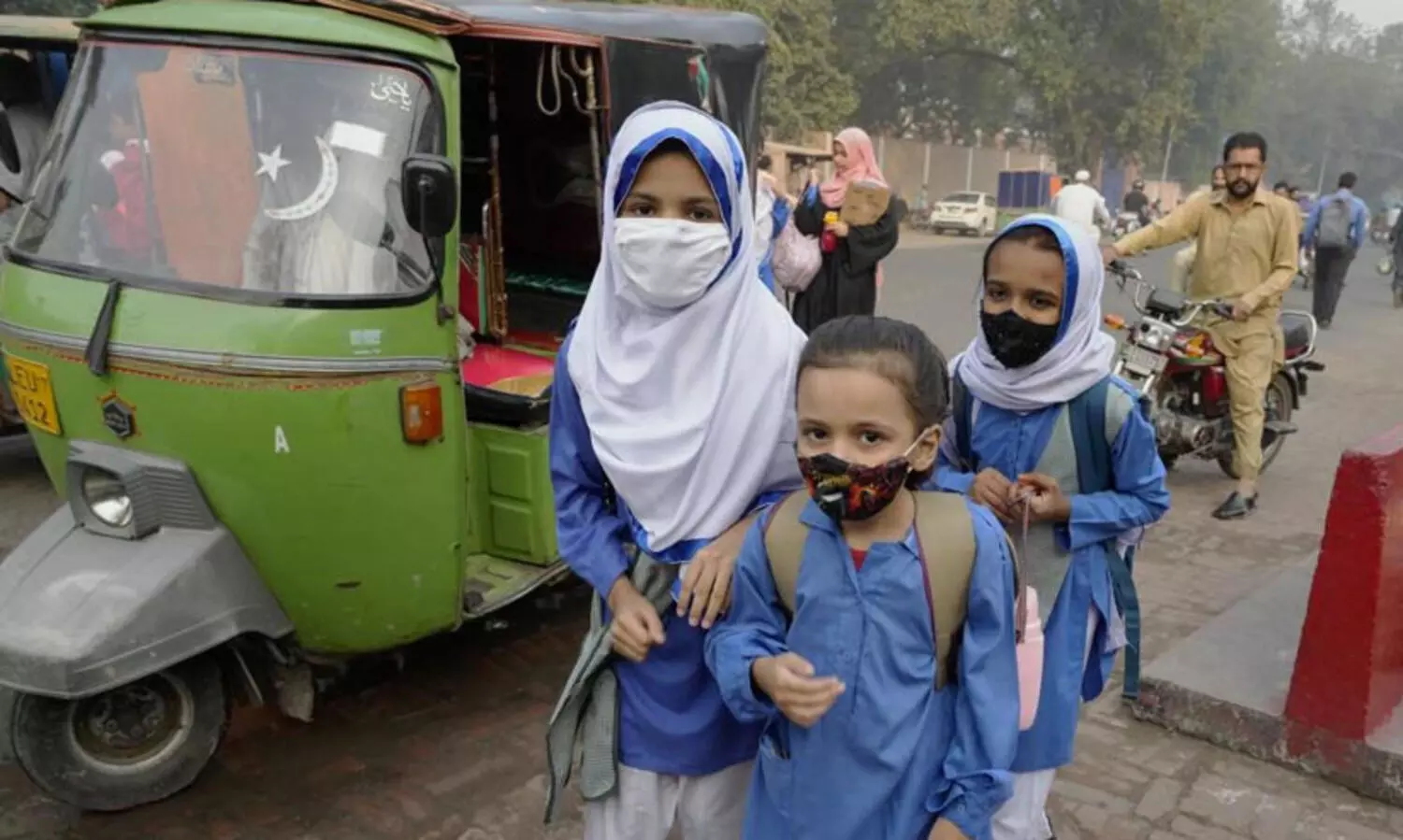 ലാഹോറിൽ വായു മലിനീകരണം റെക്കോർഡ് ​ഉയരത്തിൽ; രോഗബാധിതരായി ആയിരങ്ങൾ